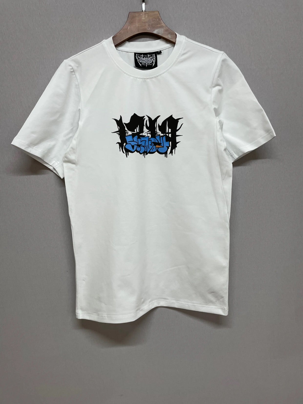 SKNOWX1219 TEE